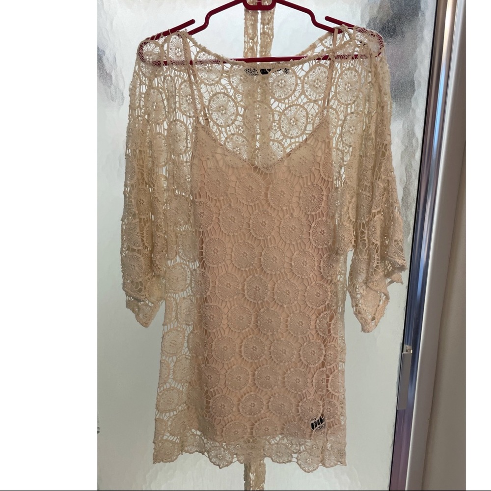 Ark & Co Cream lace dress